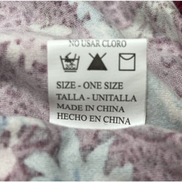 New Mix Plus One Size Floral Leggings Burgundy Pink Blue Stretch Soft
 NWT - Picture 2 of 10